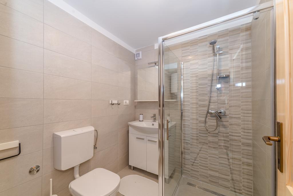 Apartment Robinson Podvrsje Kültér fotó